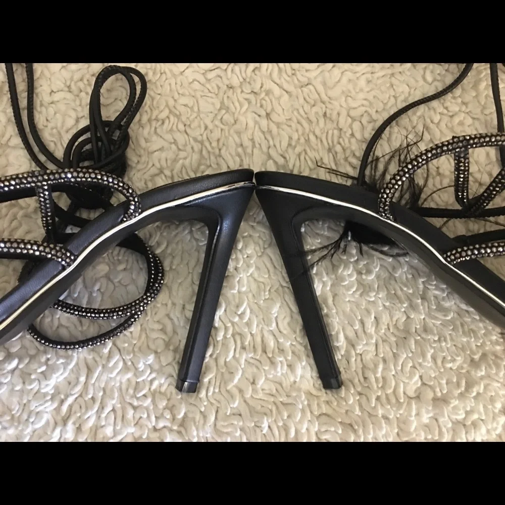 Steve Madden - Picture 8 of 11